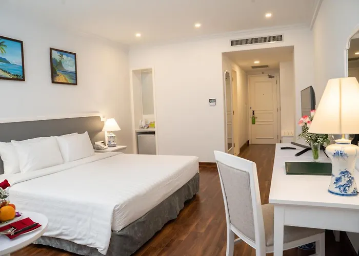 Hotel Dream Hạ Long
