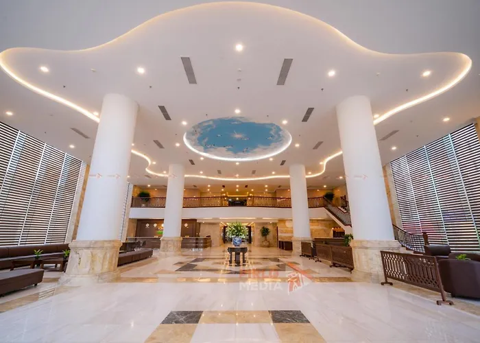 Dream Hotel 4*